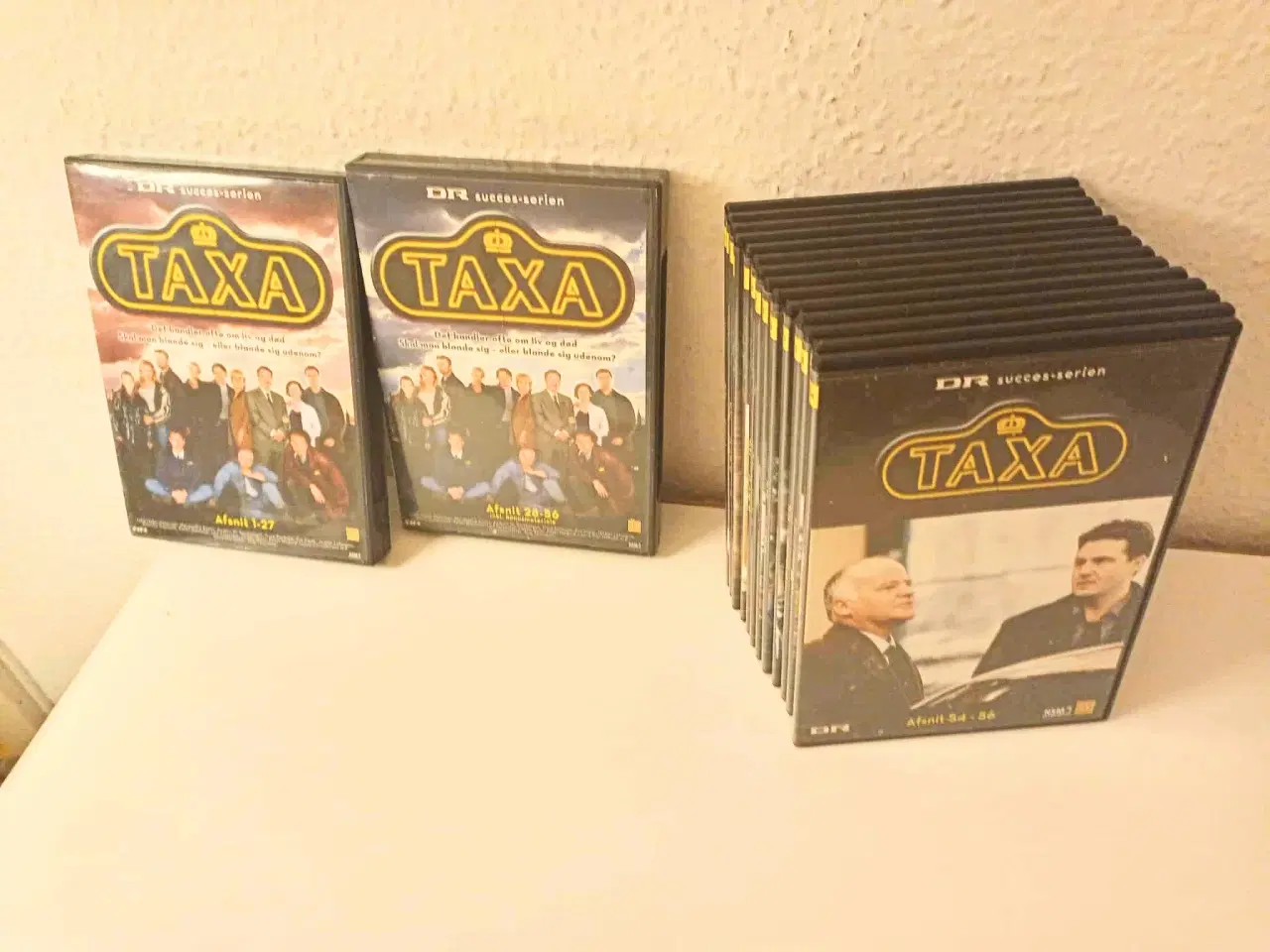 Billede 8 - Dvd serier som nye