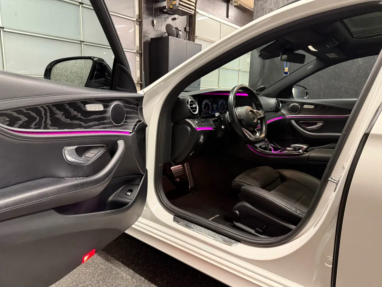 Billede 12 - Mercedes-Benz E220 d T 2,0 D AMG Line 9G-Tronic 194HK Stc Aut.