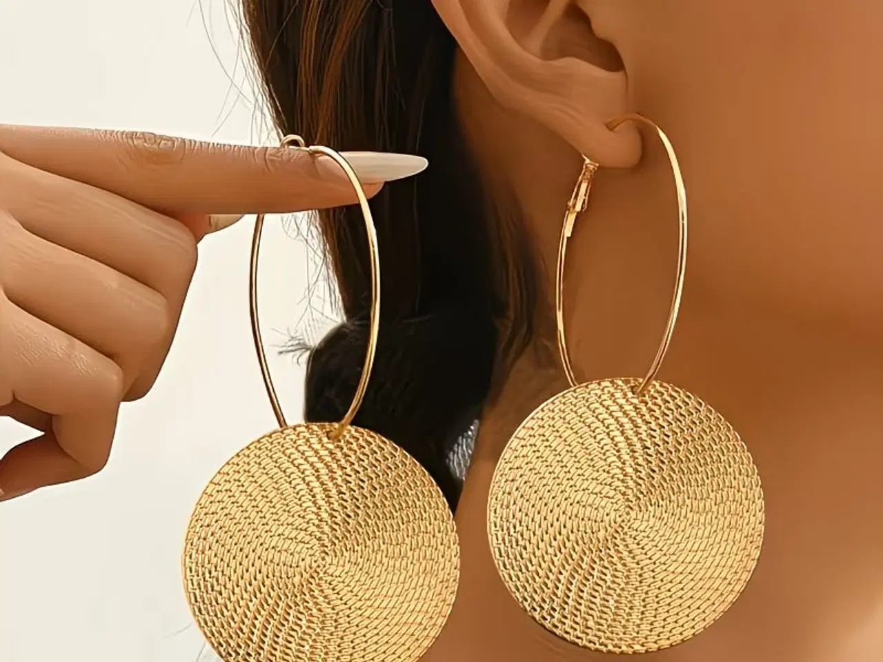 Billede 1 - * Elegante cirkulære øreringe