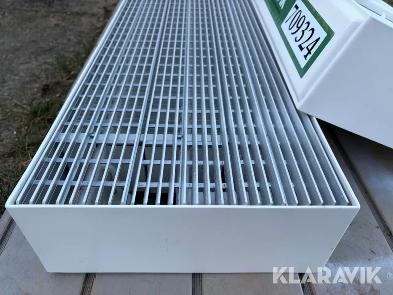 Billede 3 - Radiatorer - gulvmonterede 2 styk