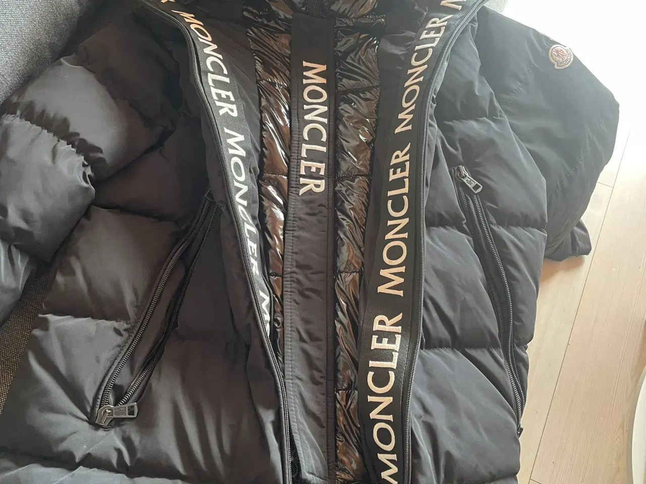 Billede 1 - Moncler jakke 