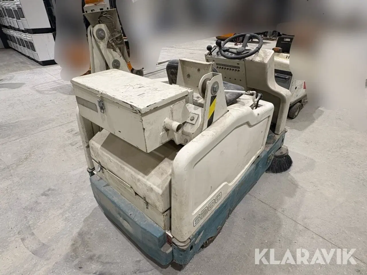 Billede 3 - Fejemaskine Tennant 6200