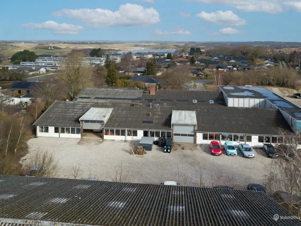 Billede 2 - Funktionelt og isoleret erhvervslejemål med stort udeareal