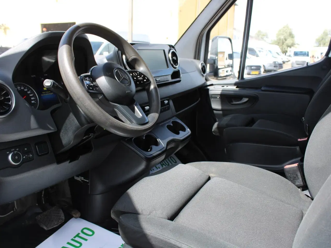 Billede 3 - Mercedes Sprinter 317 2,0 CDi A3 Chassis aut. RWD