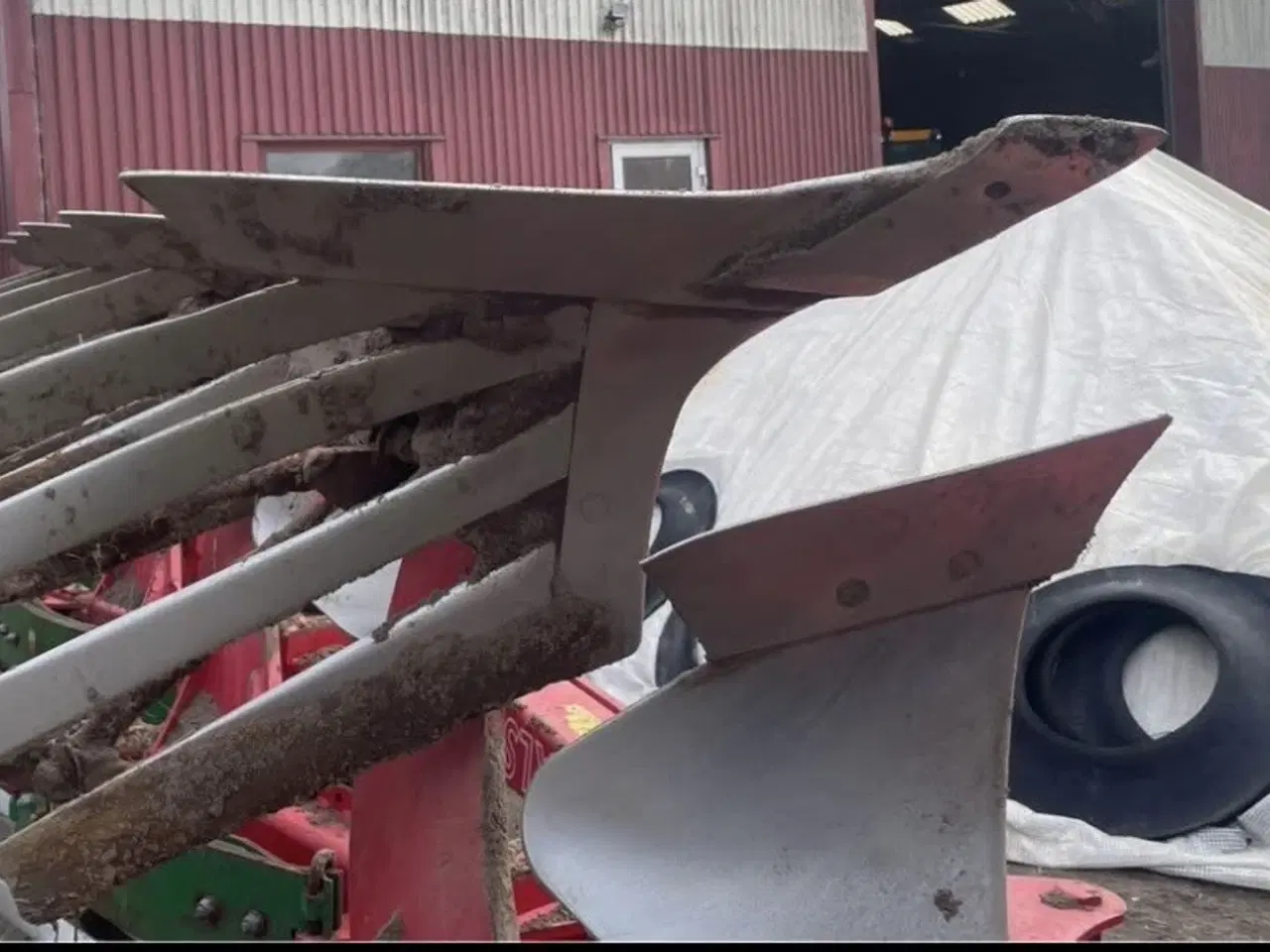 Billede 2 - Unia 5 furet vario plov. Velholdt plov