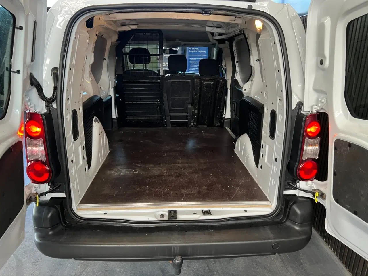 Billede 8 - Peugeot Partner 1,6 BlueHDi 100 L2 Flex Van