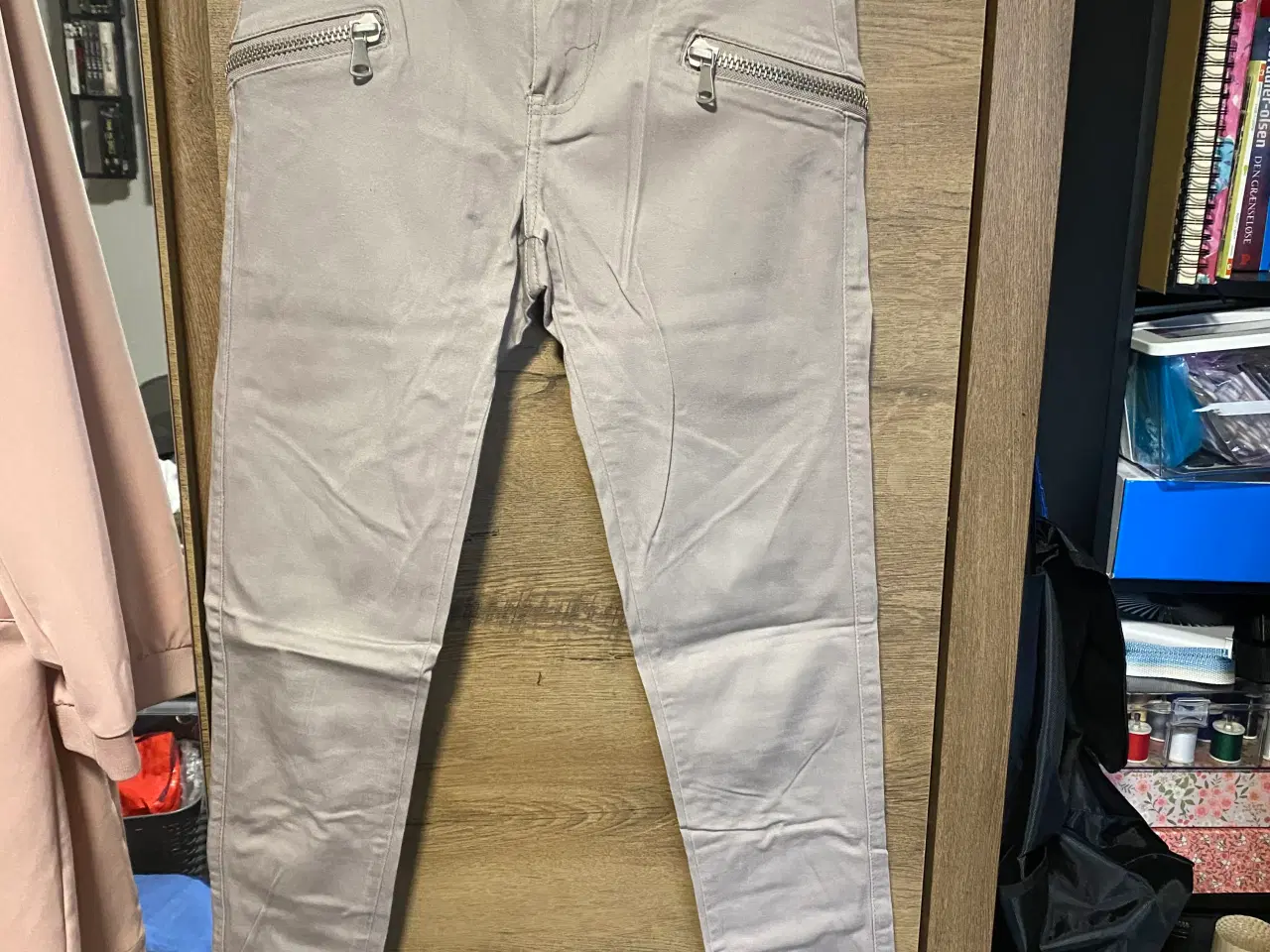 Billede 3 - NYE BUKSER