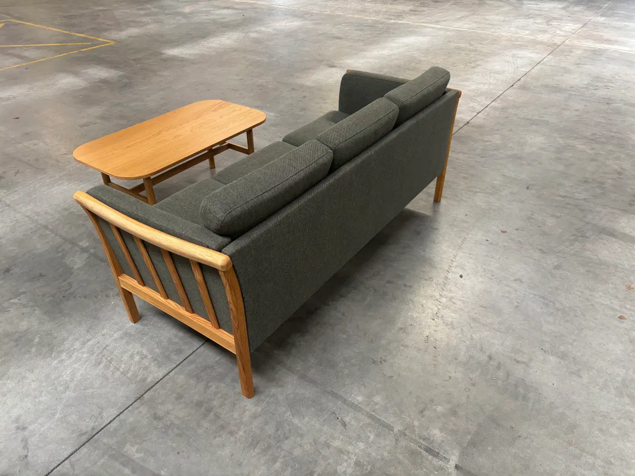 Billede 6 - Sofa med sofabord