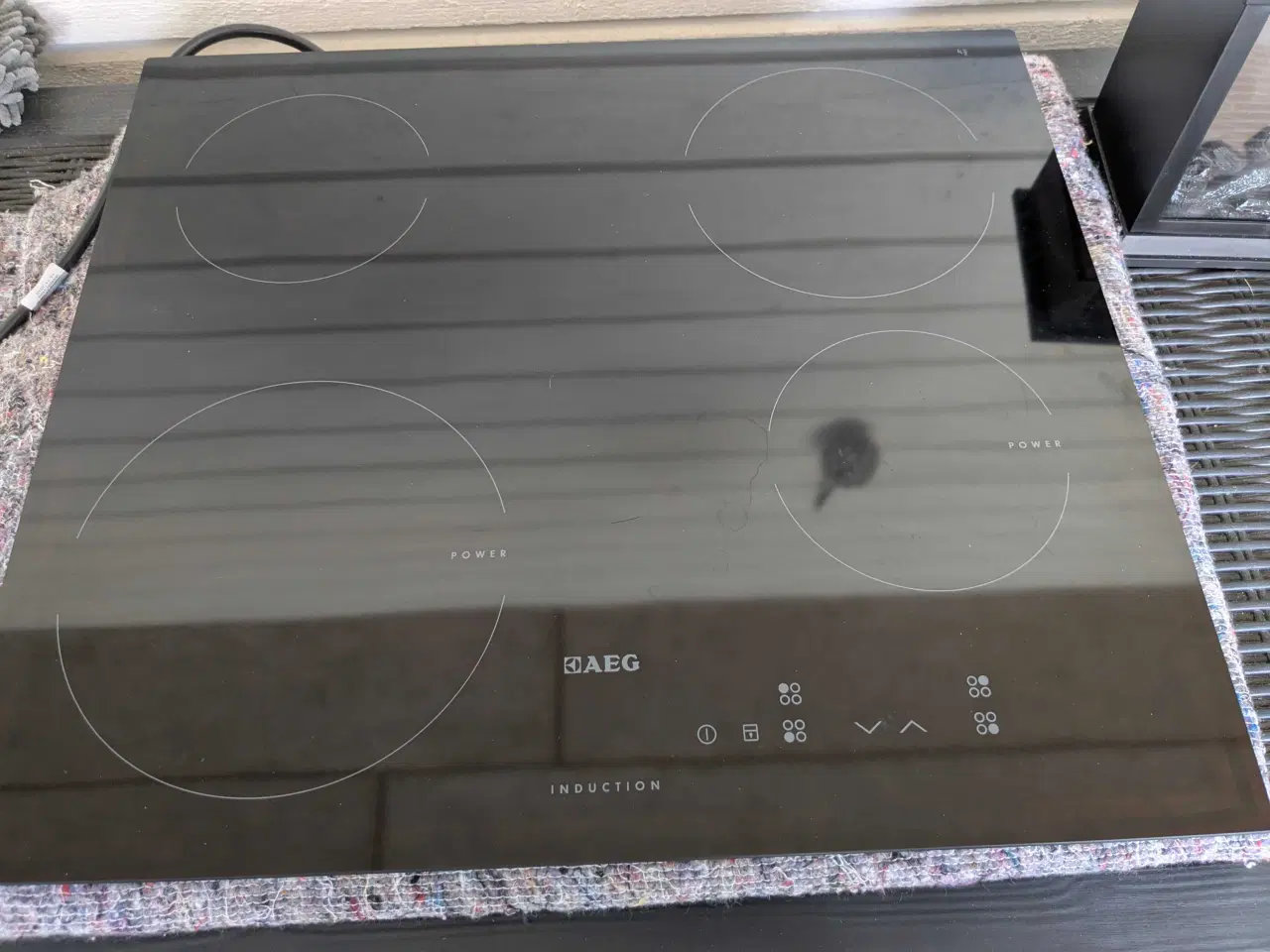 Billede 1 - Induktions kogeplade med 4 zoner