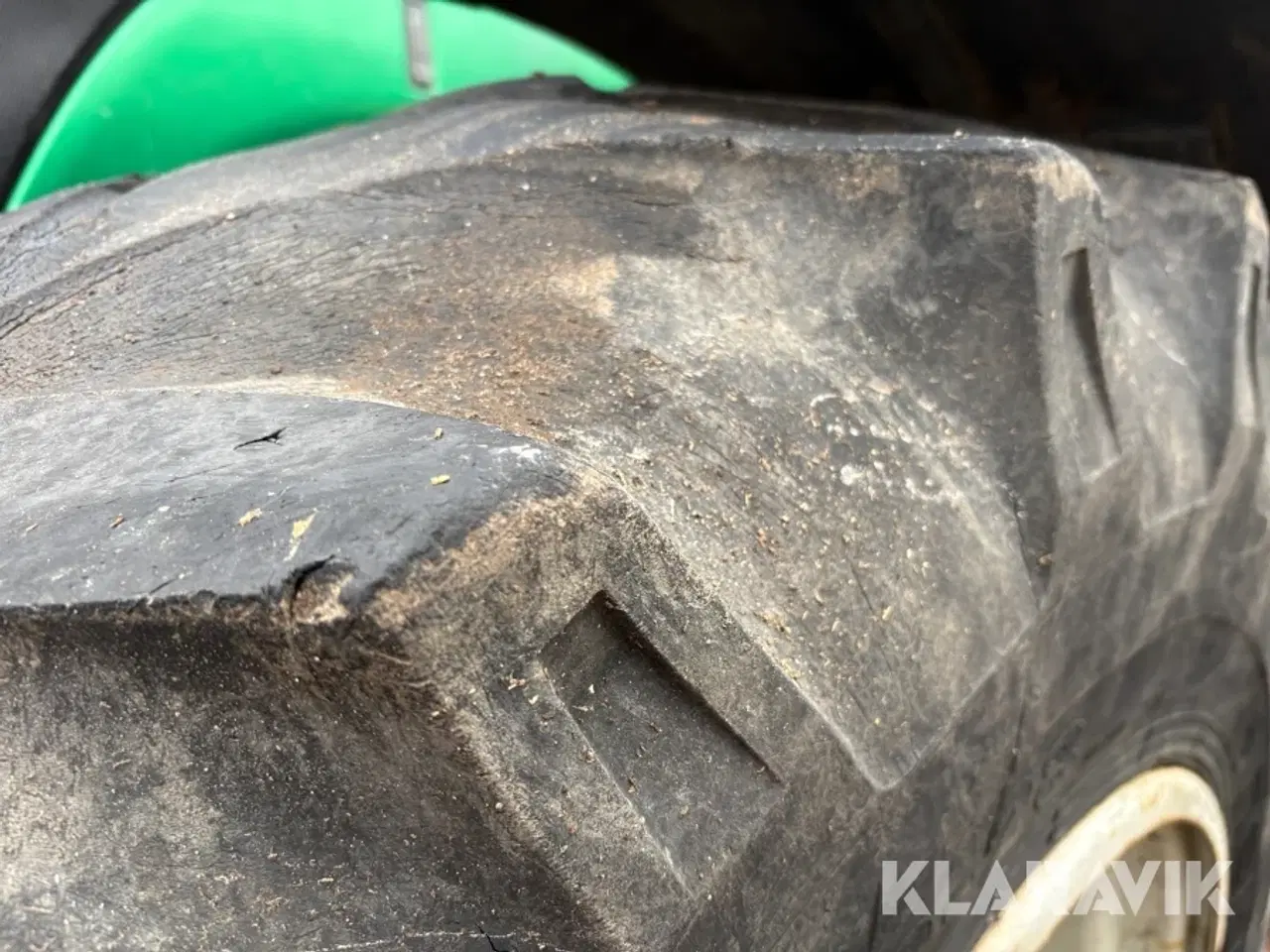 Billede 8 - Traktor Valtra T191LS med flishugger, kran og vogn