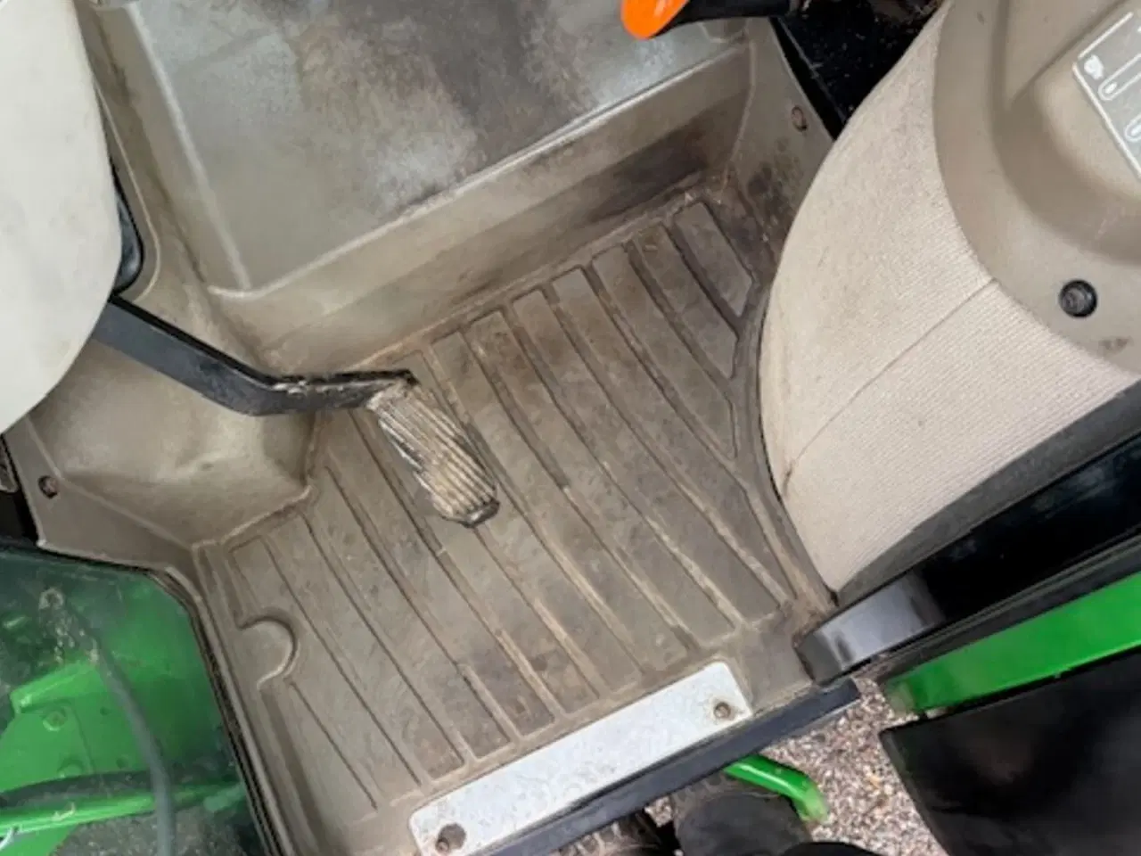 Billede 15 - John Deere 5105GF FRONTLIFT. HJUL MED TRAKTORDÆK MEDFØLGER