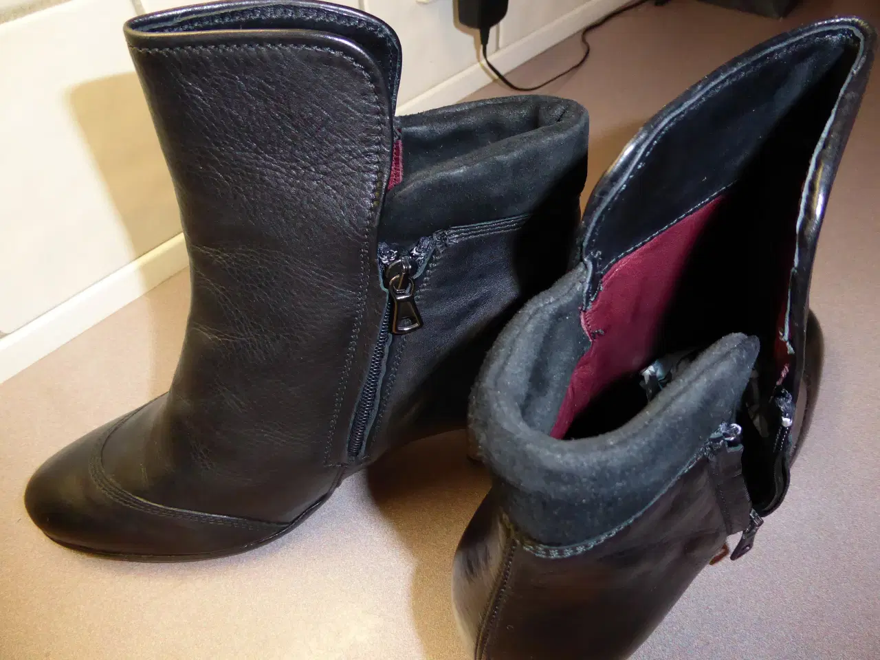 Billede 6 - ECCO sorte flotte læder ankelstøvler