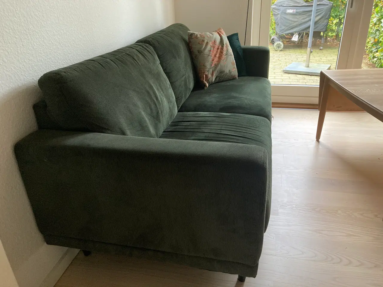 Billede 2 - 3 pers sofa i fløjlsstof