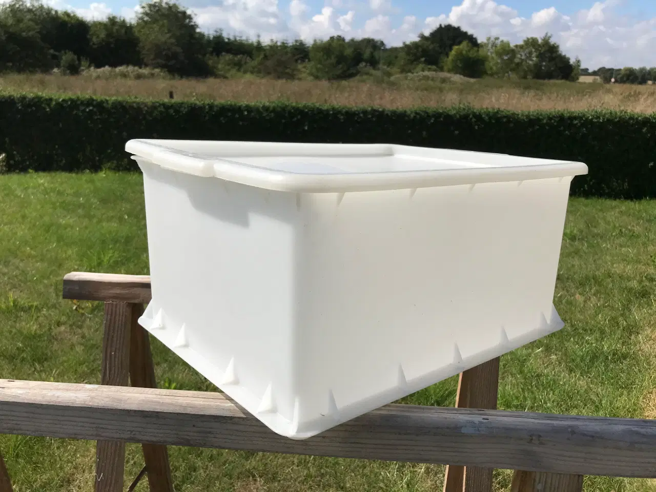 Billede 2 - PLASTKASSER