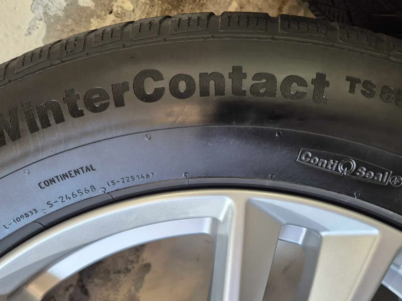 Billede 4 - VOLVO XC60 ORIGINAL SÆT MED VINTERDÆK 