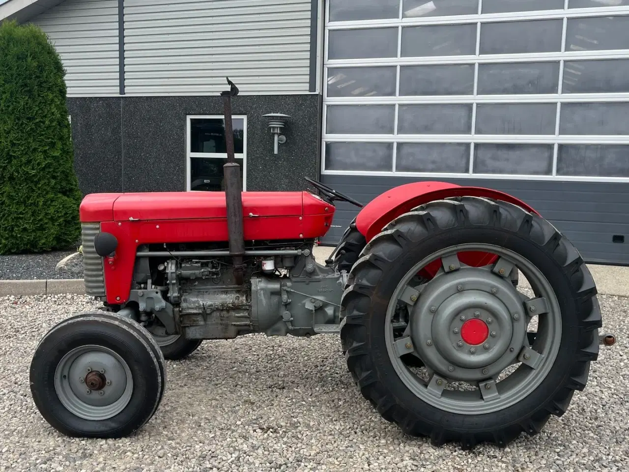 Billede 9 - Massey Ferguson 65 Med nye dæk