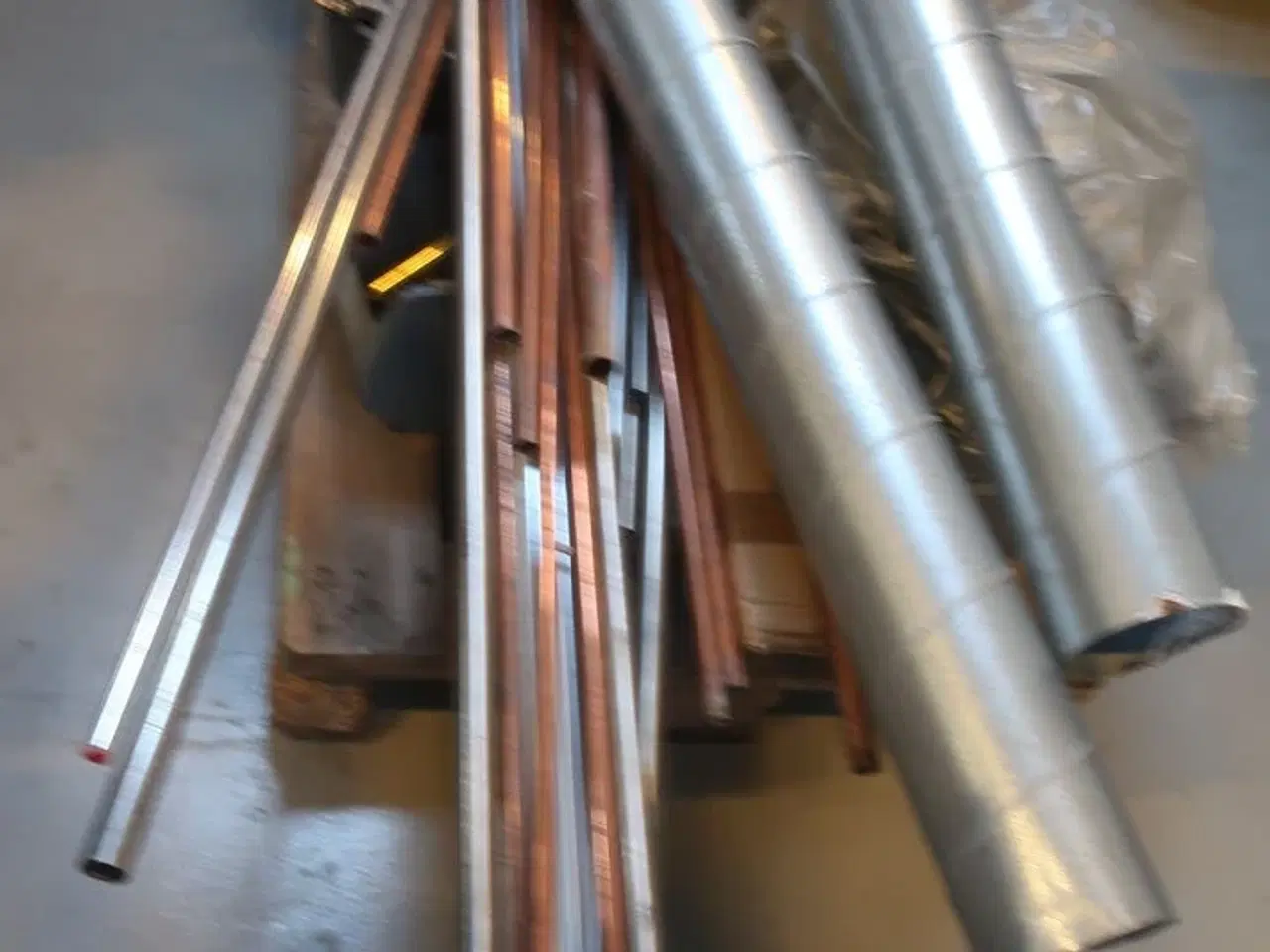 Billede 2 - Rør, fittings m.m. på palle
