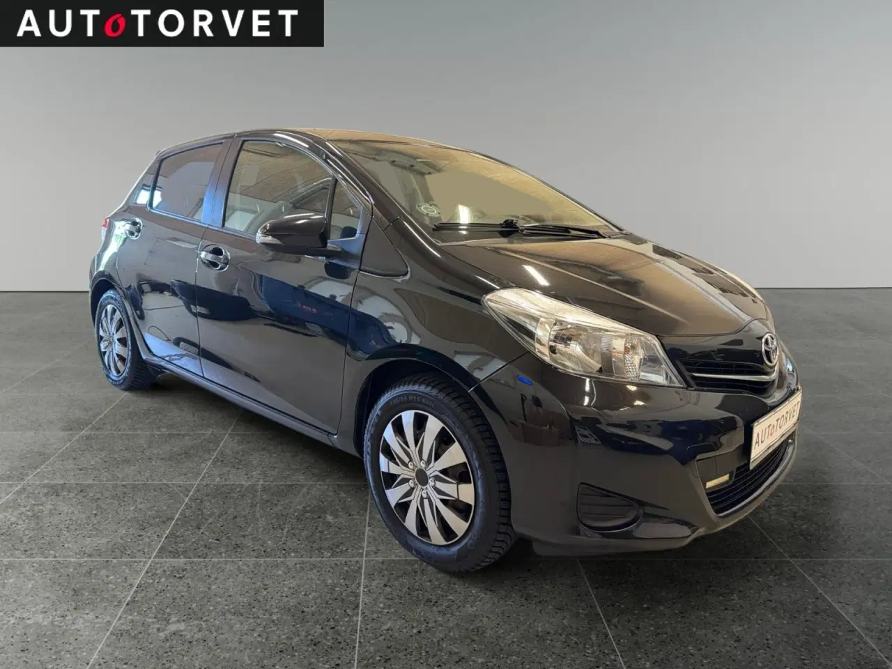 Billede 2 - Toyota Yaris 1,4 D-4D T2 Touch