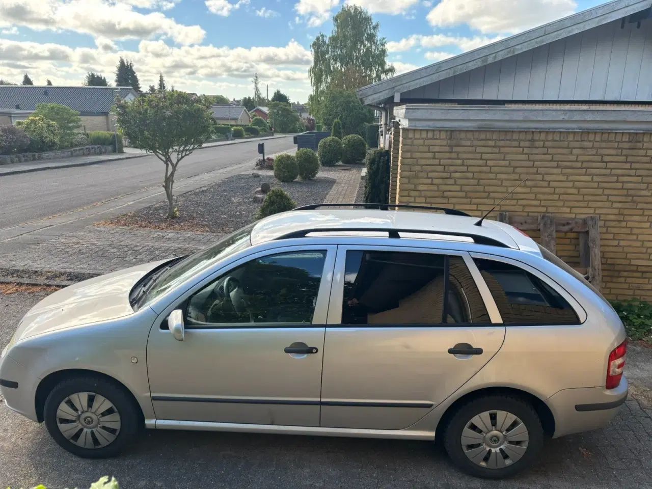 Billede 2 - Skoda Fabia 1,4 16V 75 Ambiente Combi