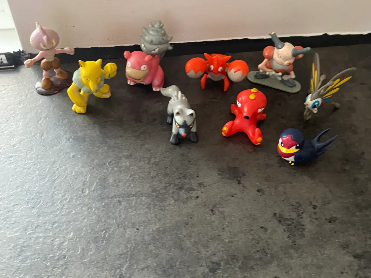 Billede 2 - Ældre Pokemon figurer