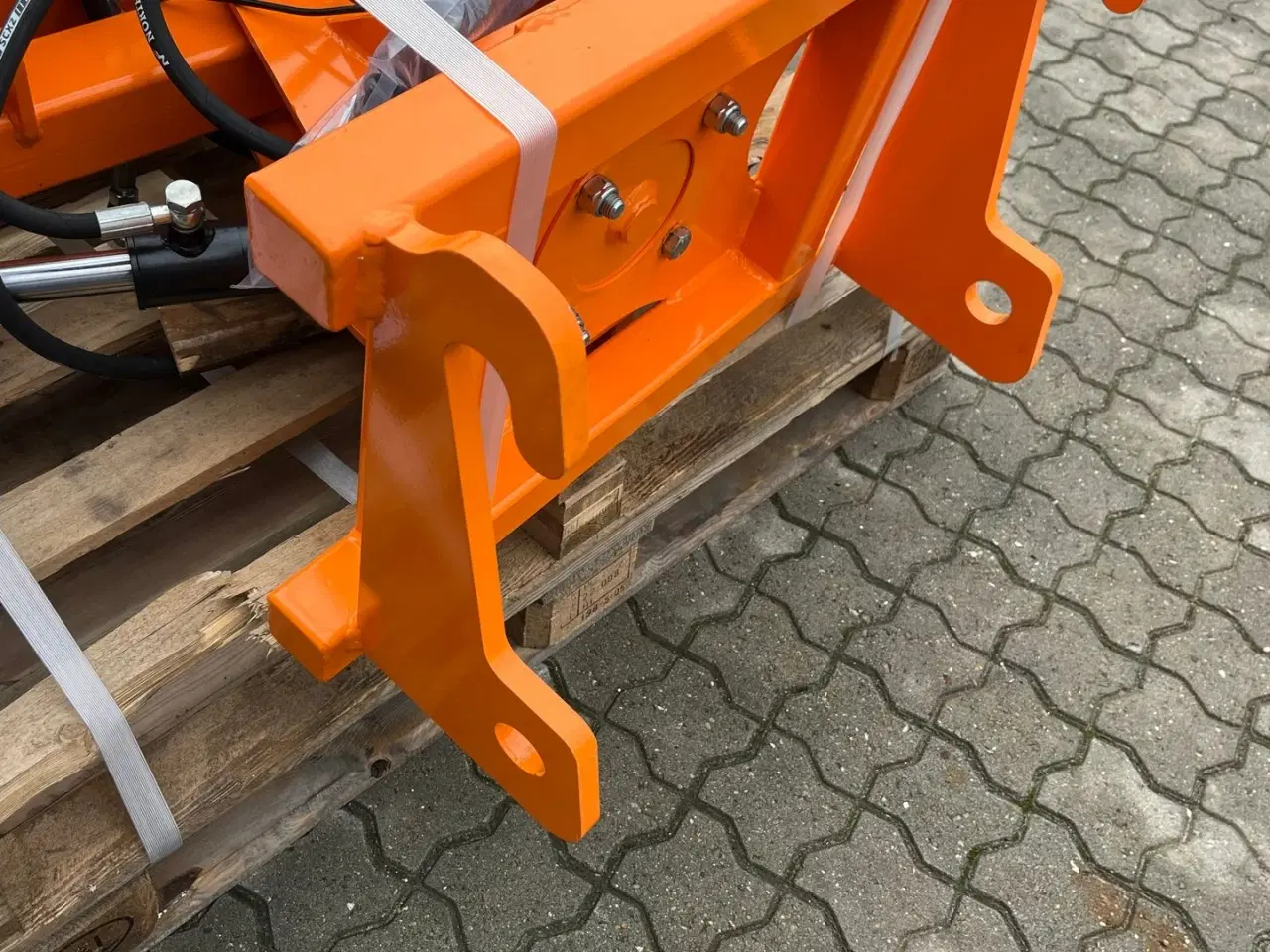 Billede 5 - Sigma Pro g103 150 150cm sneplov med hydraulisk sving og Giant fæste