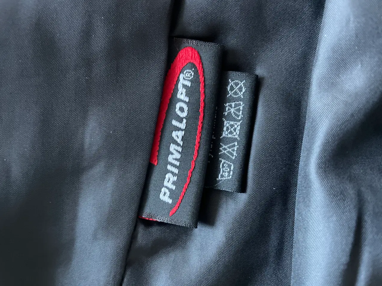 Billede 4 - Basecamp jakke med primaloft fyld