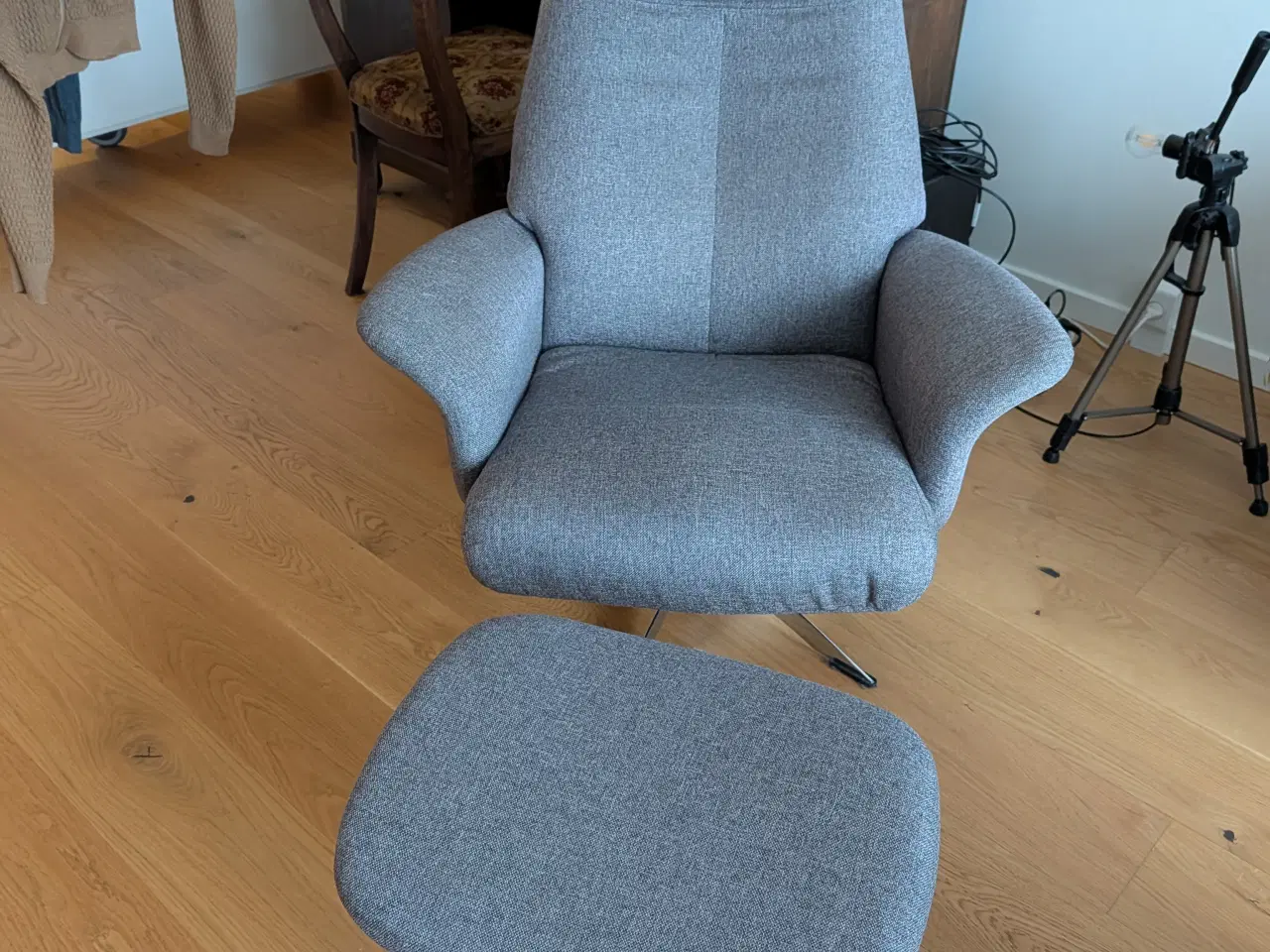 Billede 3 - Lænestol m. fodskammel