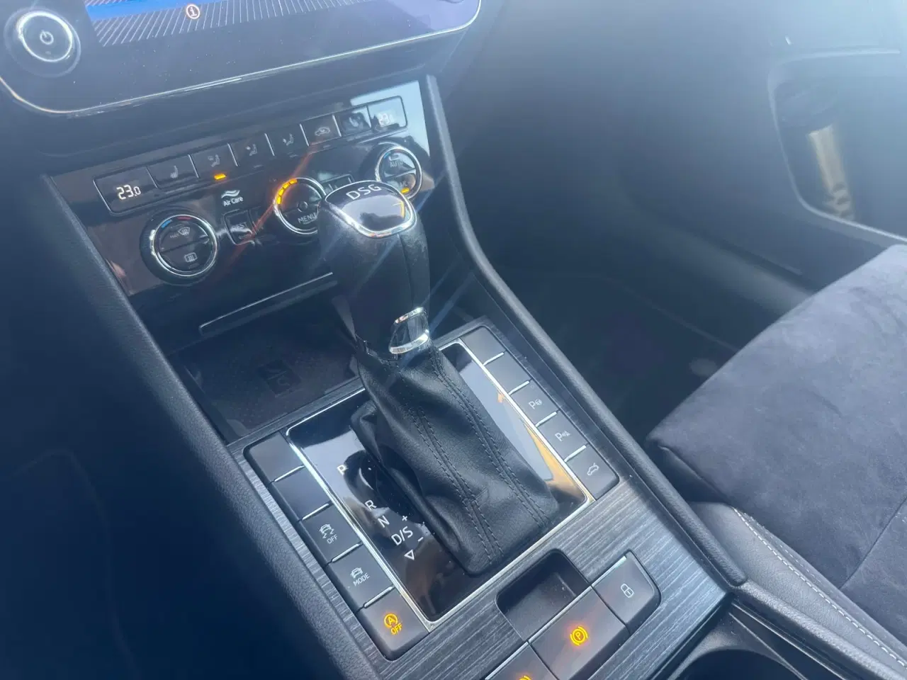 Billede 12 - Skoda Superb 2,0 TSi 190 Business Executive Combi DSG