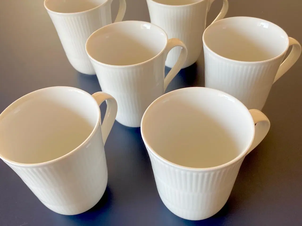 Billede 2 - Royal Copenhagen, Hvid riflet kopper