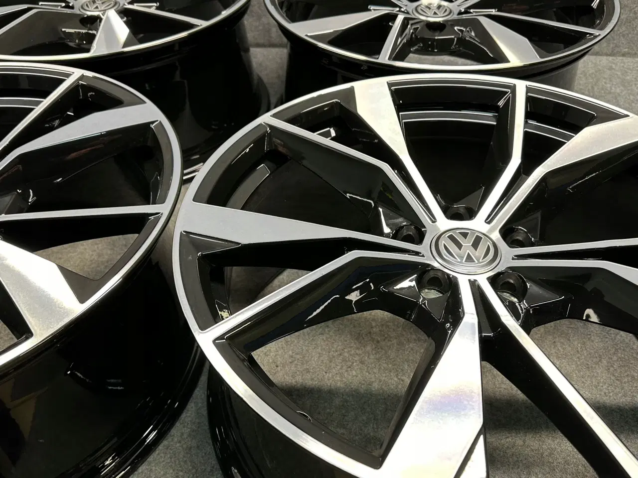 Billede 9 - ALUFÆLGE VW TIGUAN 5N 5NA R-LINE MISANO 20"