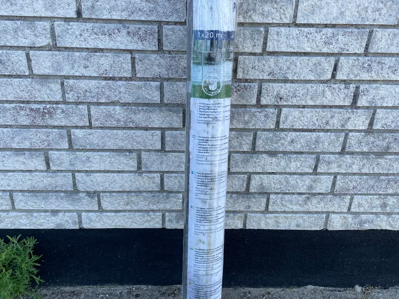 Billede 1 - 1 x 20 m ukrudtsdug