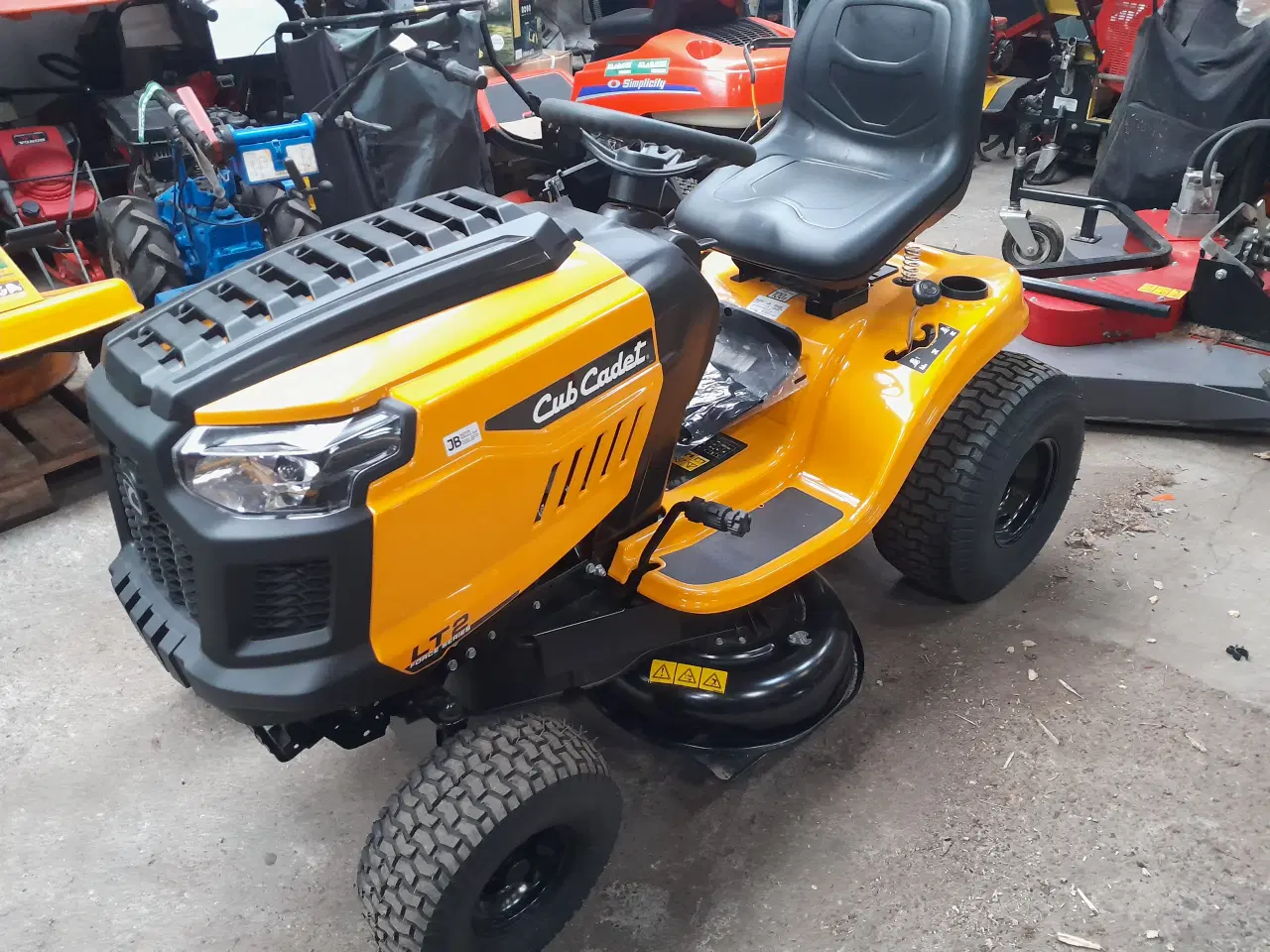 Billede 1 - Havtraktor Cub Cadet LT2 - 92 cm