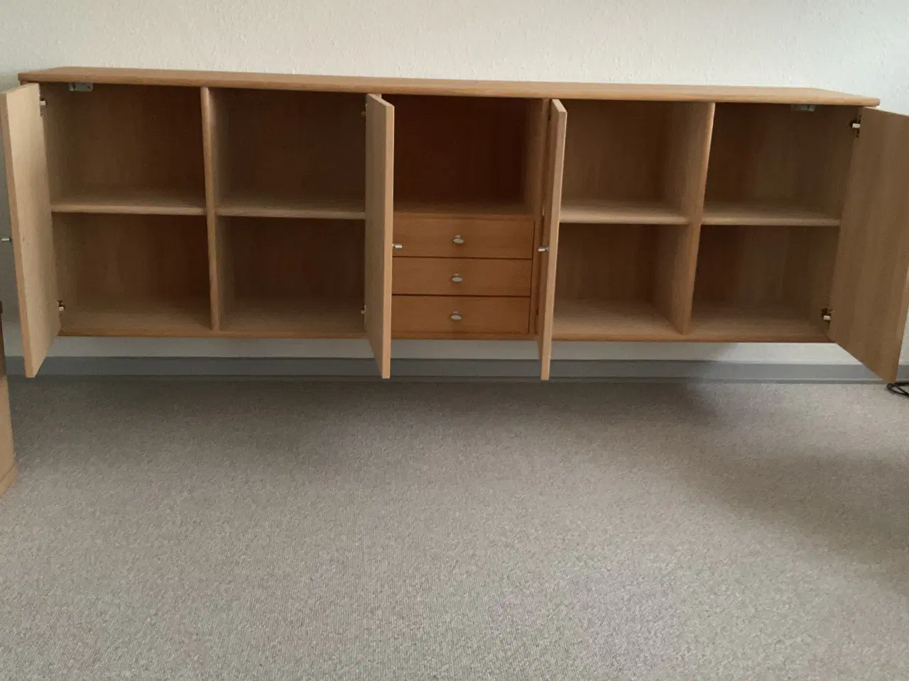 Billede 2 - Skænk/reol i bøgetræ