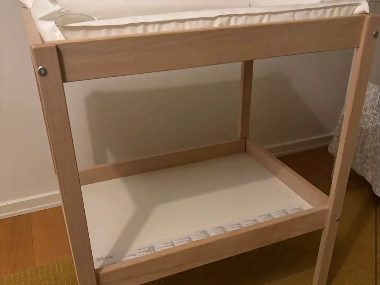 Billede 3 - Puslebord ikea 