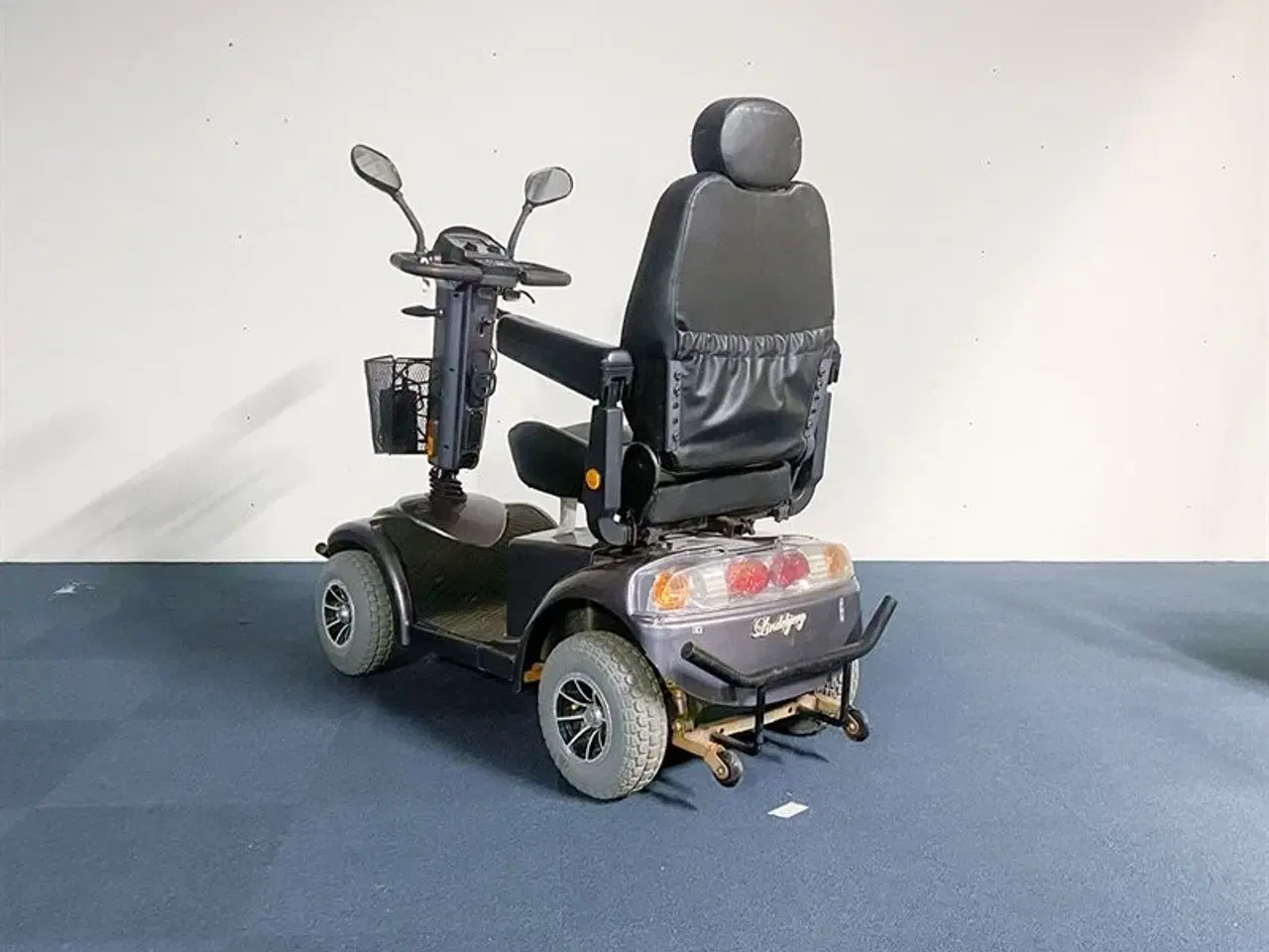 Billede 2 - LM-500 grå
