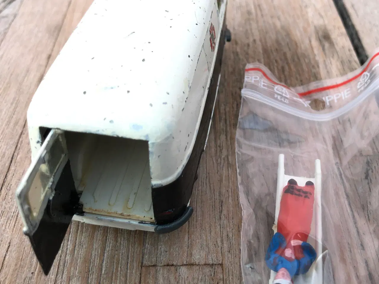 Billede 6 - TEKNO...TAUNUS TRANSIT FALCK AMBULANCE