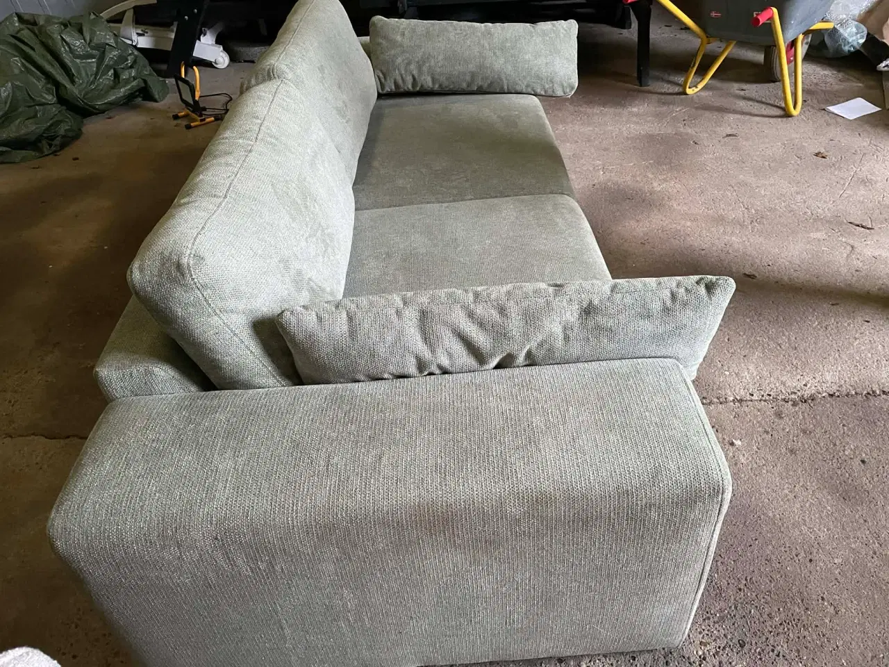 Billede 2 - Smuk støv grøn sofa