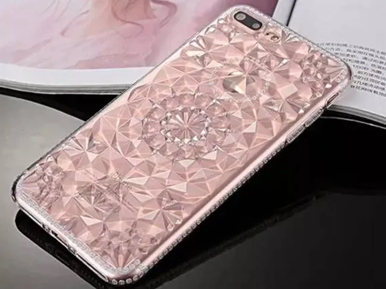 Billede 1 - Diamant cover iPhone 5s SE 6 6s 7 8 7+ (3 farver)