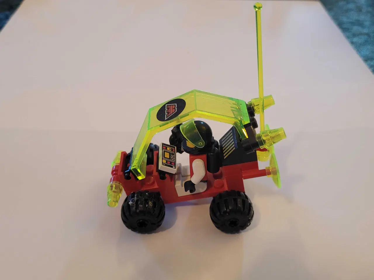 Billede 4 - LEGO Space Police køretøj 6833