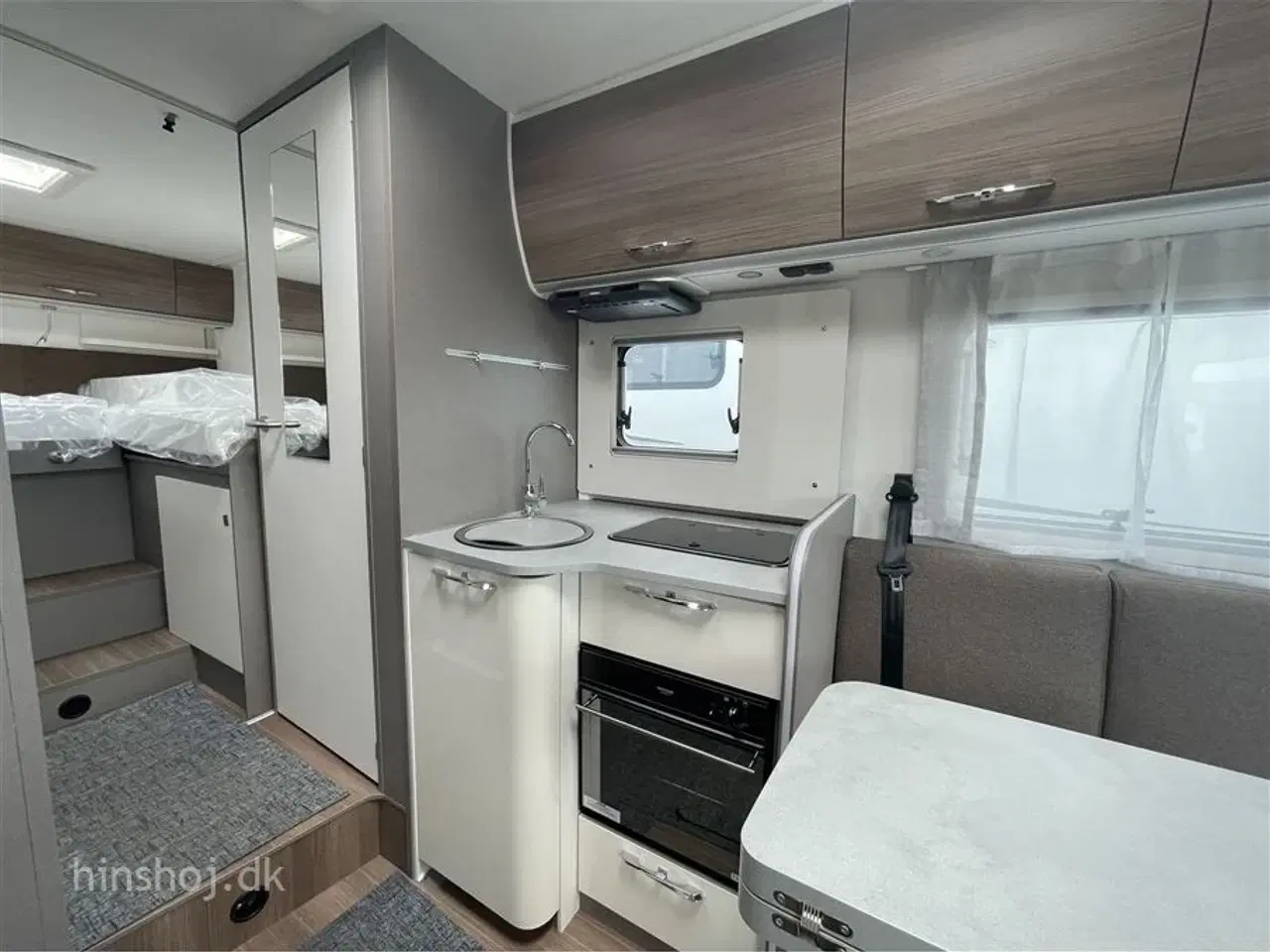 Billede 4 - 2023 - Etrusco I 7400 SBC   Fuld integreret Autocamper med enkelsenge fra Hinshøj Caravan