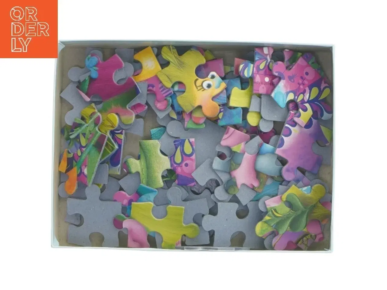 Billede 3 - Trolls puslespil med 60 brikker fra Clementoni (str. 60 brikker 33,5x23,5 cm)