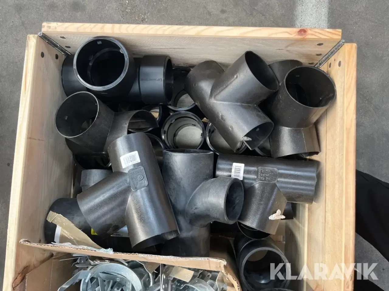 Billede 9 - Lot - Reservedele og udstyr til tagrender