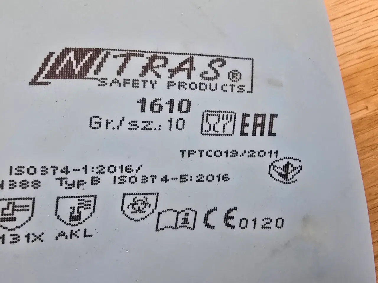 Billede 6 - Bi Dragt Sælges