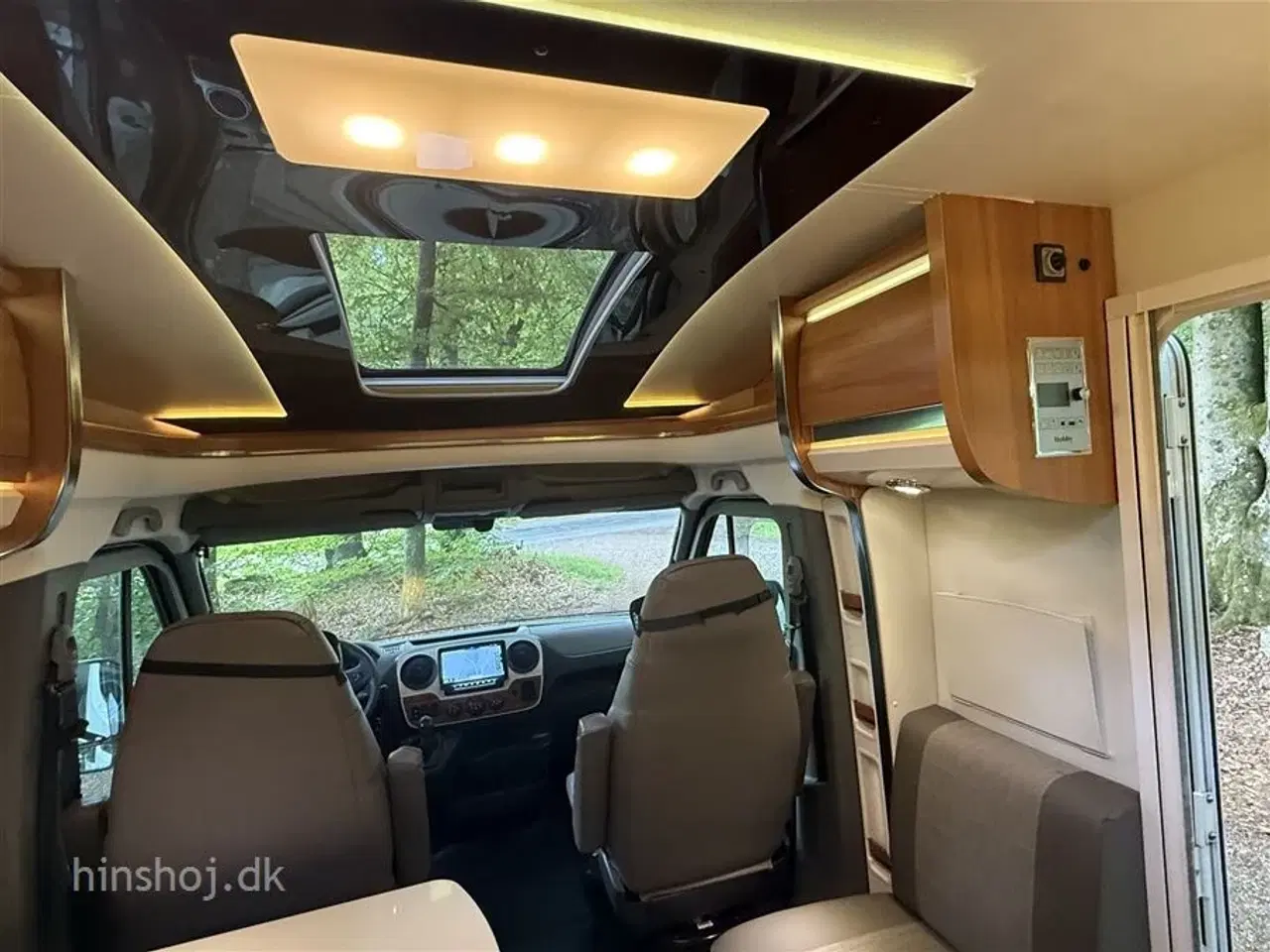 Billede 12 - 2014 - Hobby Optima Premium V65 GE   Top modellen fra Hobby autocamper hos  Hinshøj Caravan.