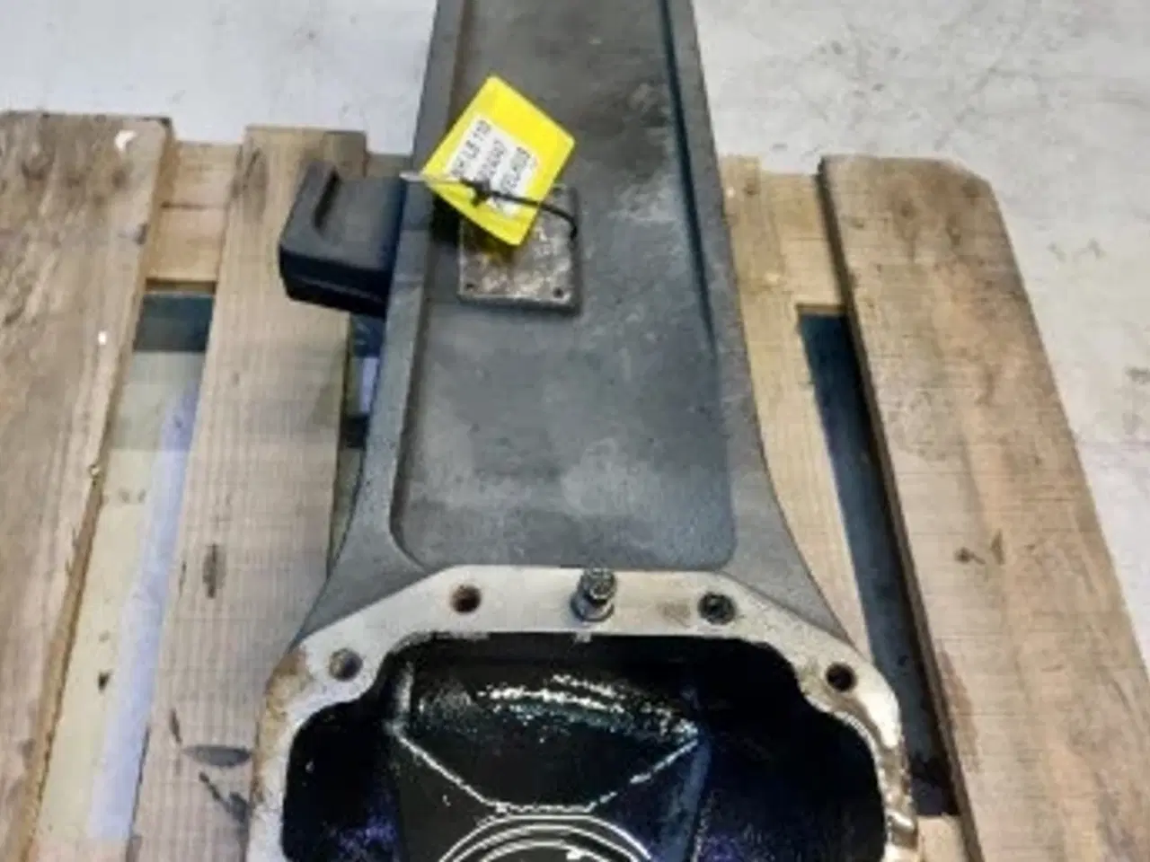 Billede 11 - New Holland LB110 Foraksel Hus 85824347