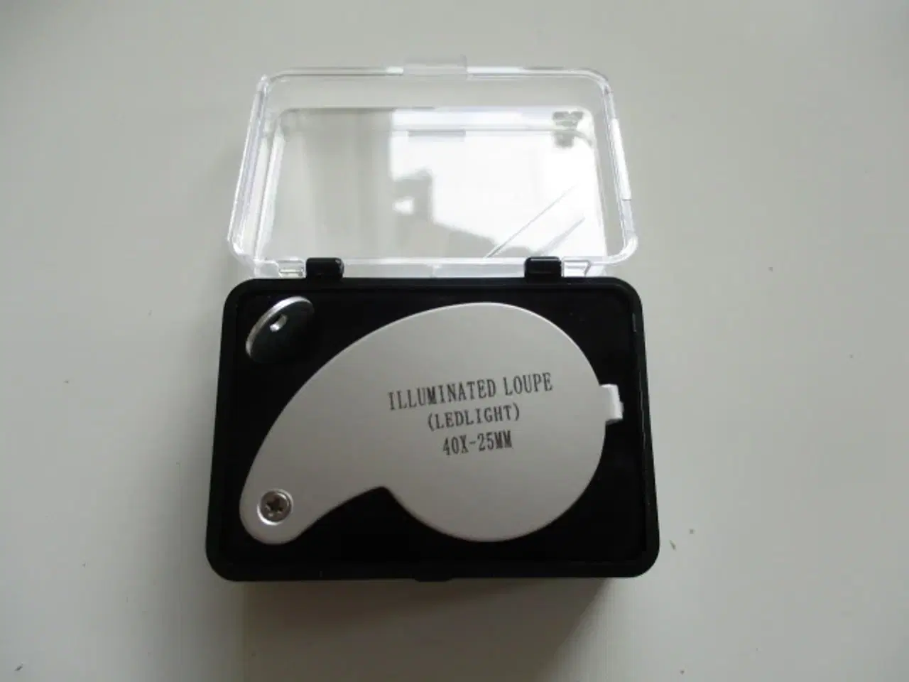 Billede 3 - Sammenfoldelig lup med LED lys - HELT NY