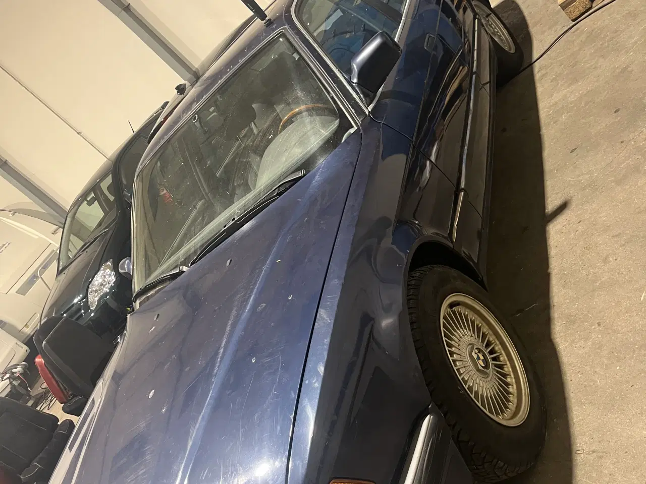 Billede 2 - BMW e32 750i blå og 750li hvid