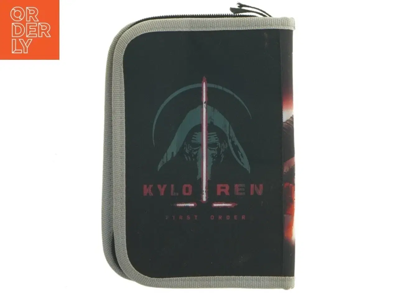 Billede 2 - Star Wars penalhus med Kylo Ren fra Star Wars (str. 21x15 cm)