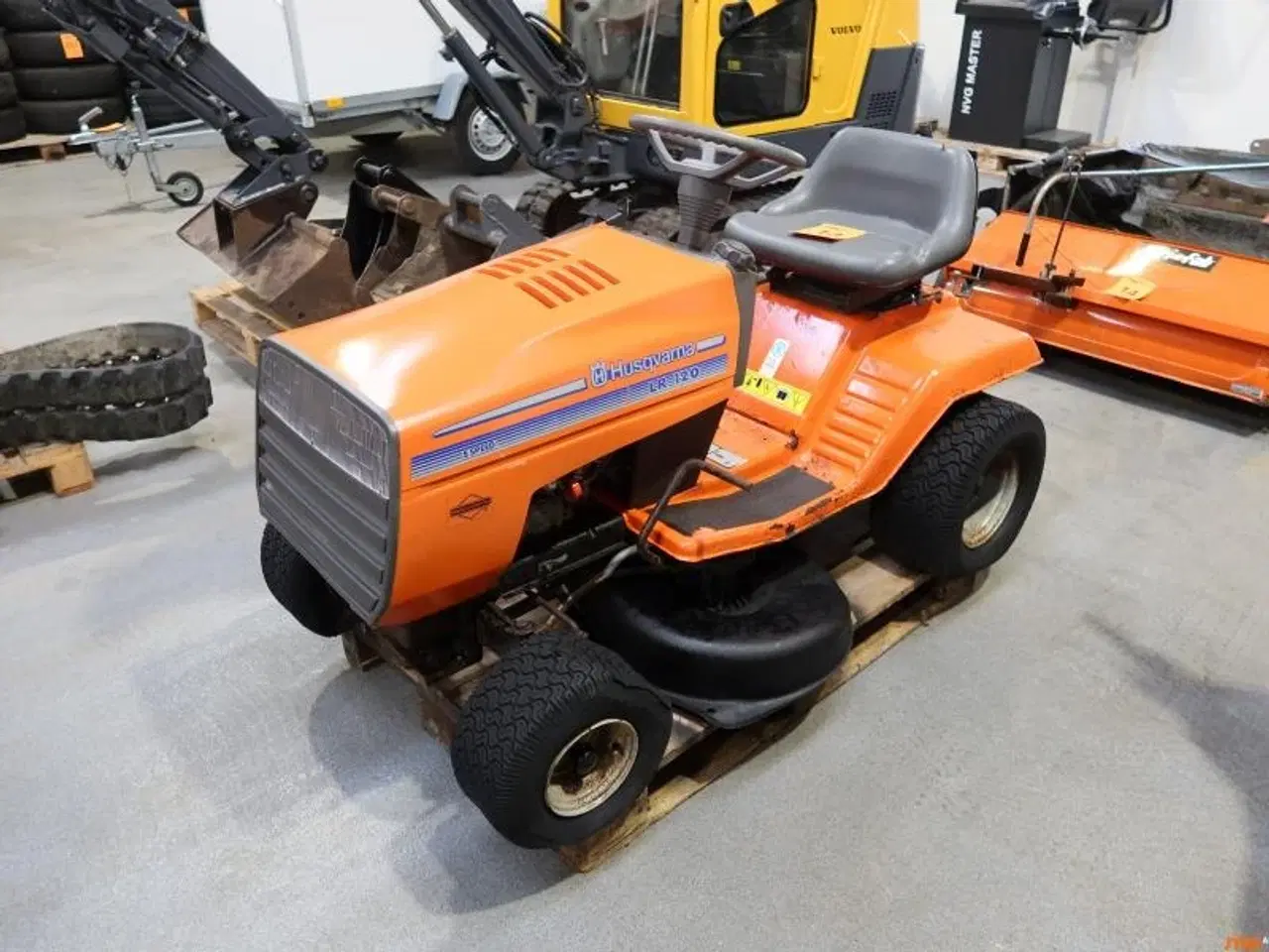 Billede 1 - HAVETRAKTOR, Hus