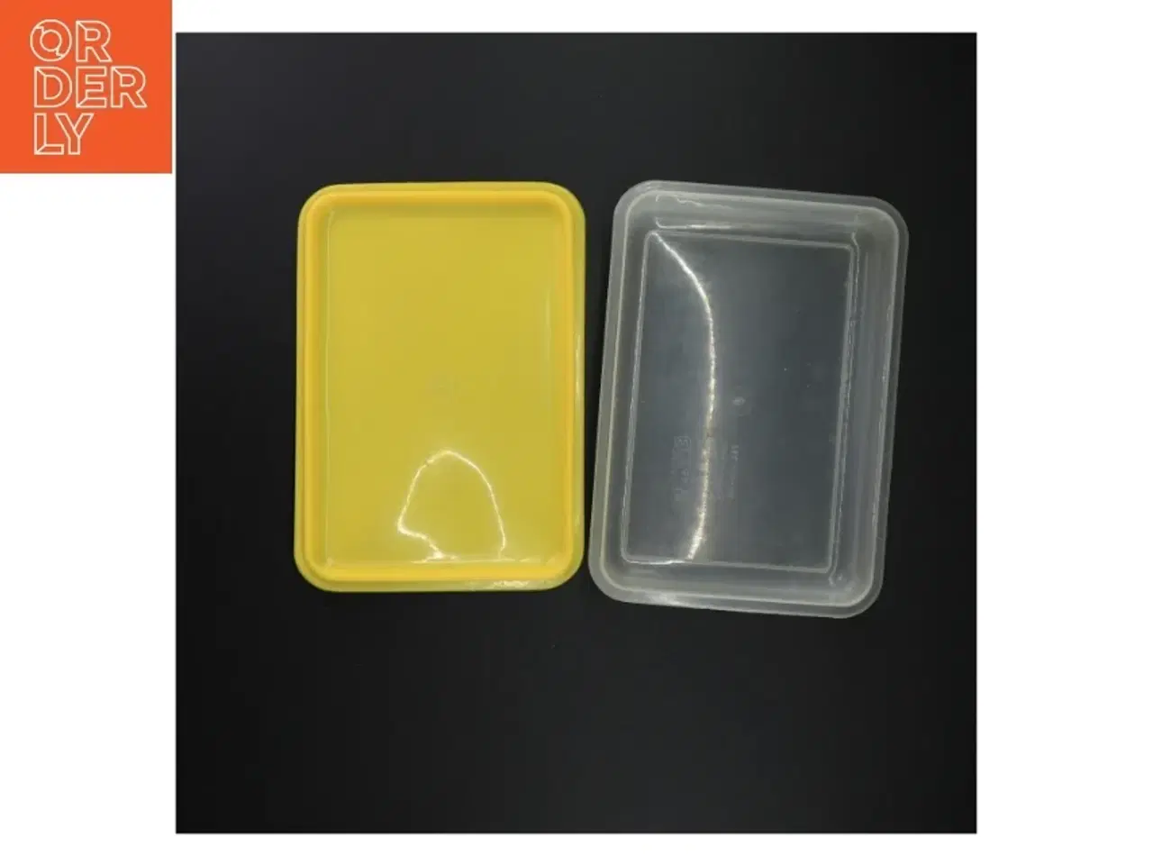 Billede 3 - Plast opbevaringsboks med låg (str. 22 x 15 x 6 cm)